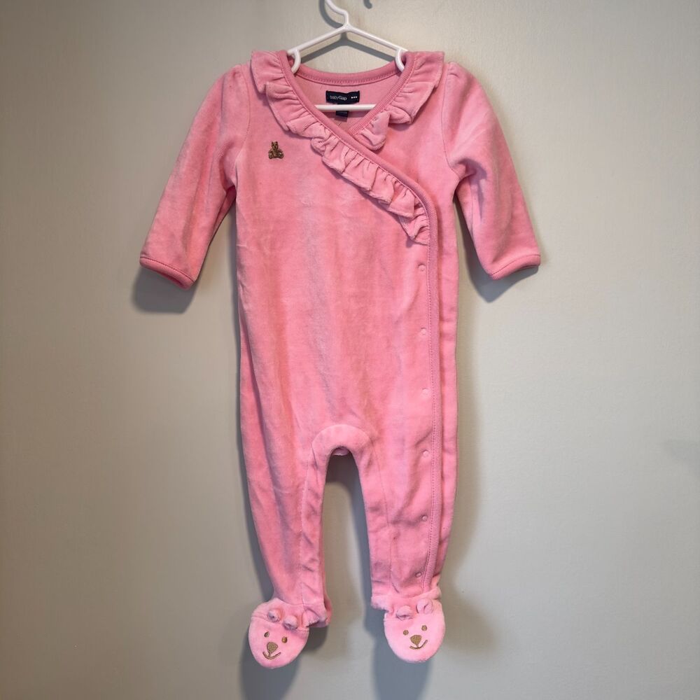NWT Baby Gap Pink Velour Footed Sleeper - 3-6 M
